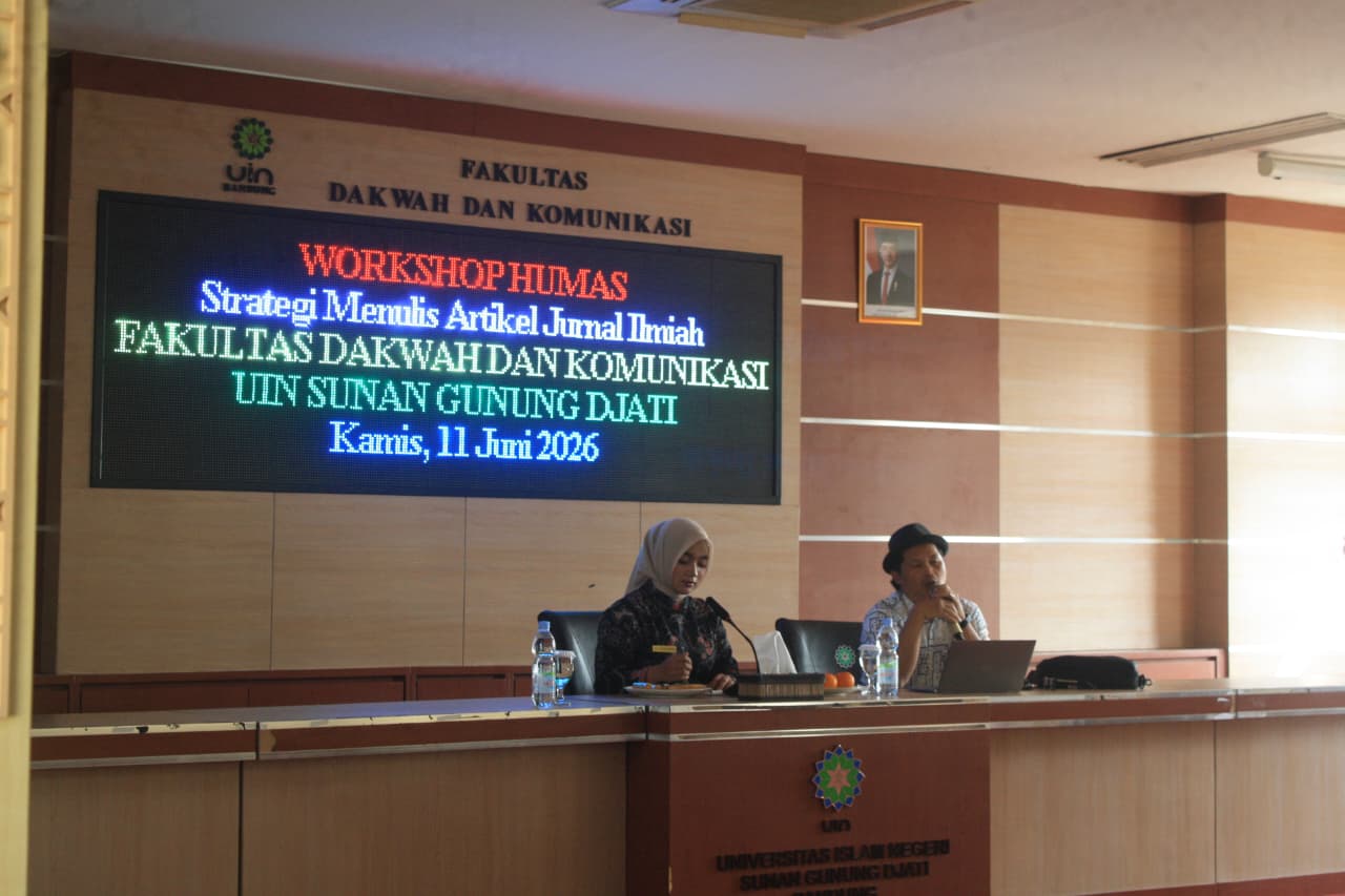 Dari Skripsi ke Jurnal Bereputasi: Prof. Fakhruroji Bongkar Strategi Publikasi Ilmiah bagi Mahasiswa Humas